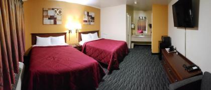 Super 7 Motel - image 15
