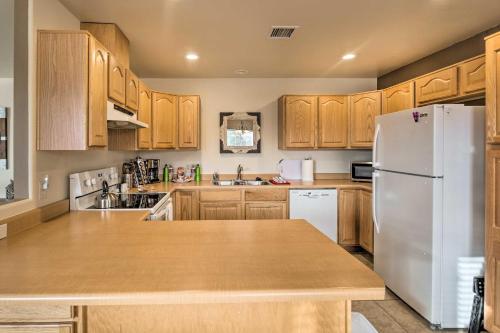 Red Rock Retreat with Patio 3Mi to Downtown Sedona! - main image