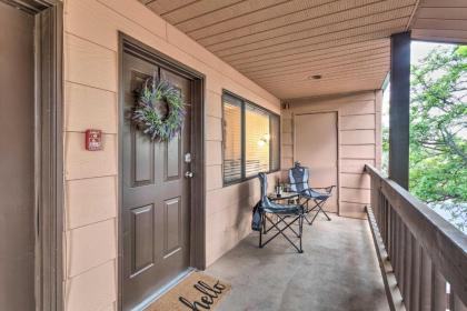 Condo Comfort in Sedona with Pool and Grill Access - image 16