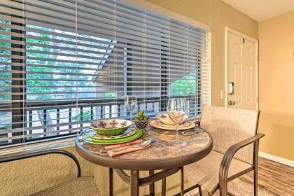 Condo Comfort in Sedona with Pool and Grill Access - image 5