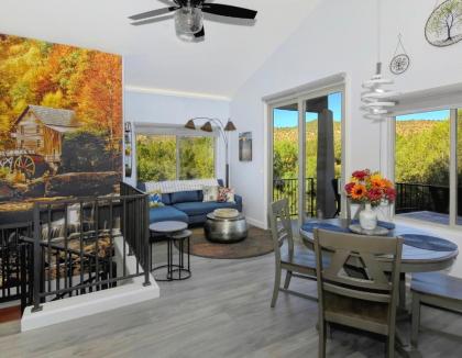 Cathedral Casita where indulgence meets peace and tranquility! - image 17