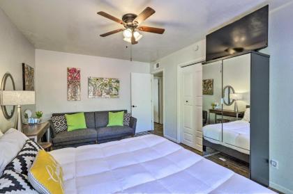 Oasis with Hot Tub Fire Pit and Optional Chef! - image 15