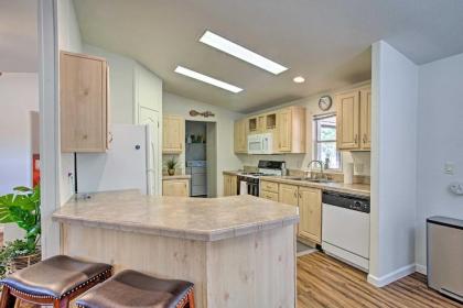 Sedona Home with View Half-Mi to Chimney Rock! - image 6