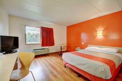Motel 6-Seekonk MA - Providence East - image 21
