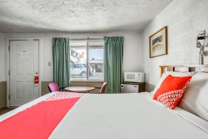 Romney Motel - image 21