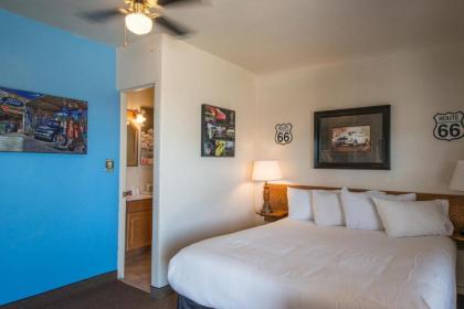 Historic Route 66 Motel - image 6