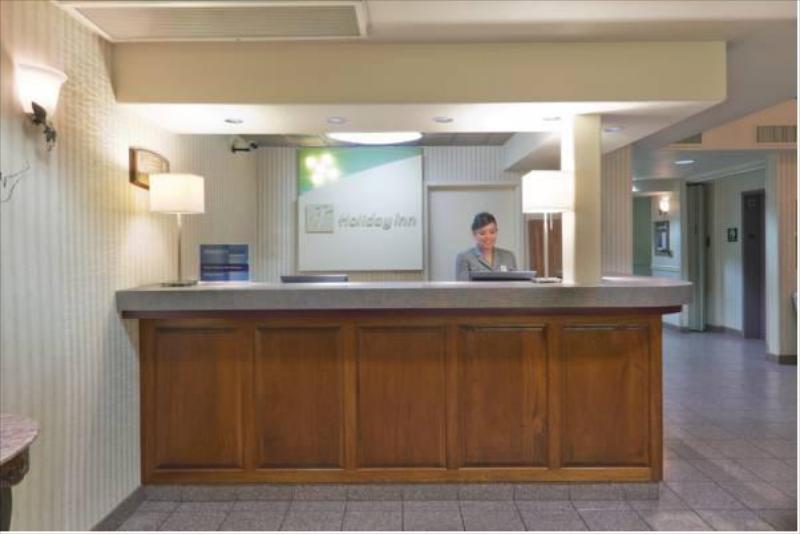 Holiday Inn Selma - Swancourt - image 3