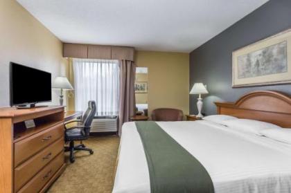 Days Inn by Wyndham Selma - image 9