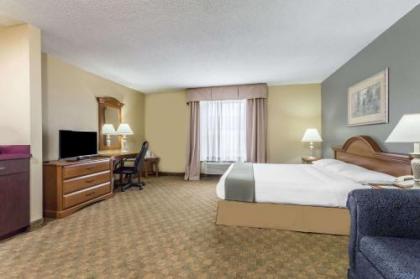 Days Inn by Wyndham Selma - image 12