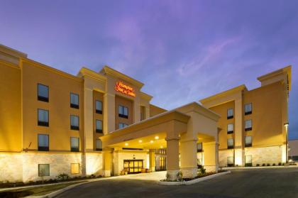 Hampton Inn  Suites Selma San AntonioRandolph AFB