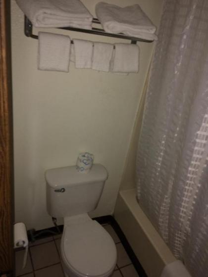 Rexdale Inn - image 13