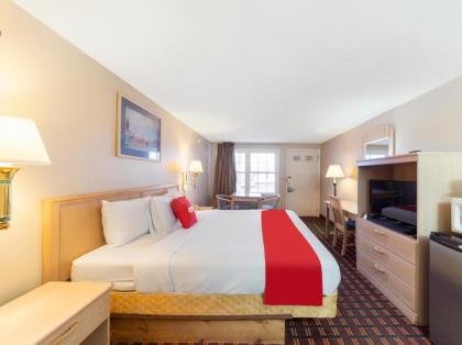OYO Hotel Starlite Seneca Falls - image 14