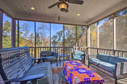 Seneca Townhome on Lake Hartwell Less Than 4 Mi to Clemson - image 4