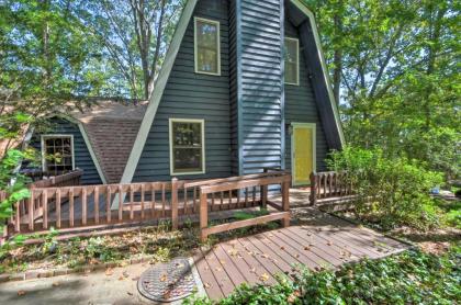 Lake Hartwell Home with Dock Less than 10 miles to Clemson