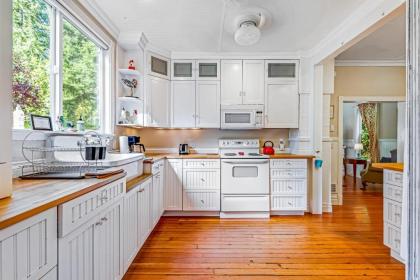 Peaceful Farm Rental in Sequim - image 10