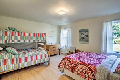 Waterfront Home - Easy Access to Olympic Peninsula - image 11