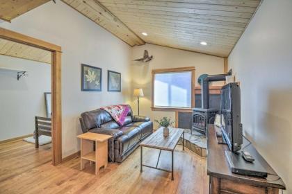 Sequim Condo Olympic Discovery Trail Access! - image 4