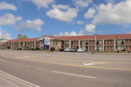 Riverview Inn - Pigeon Forge/Sevierville - image 3
