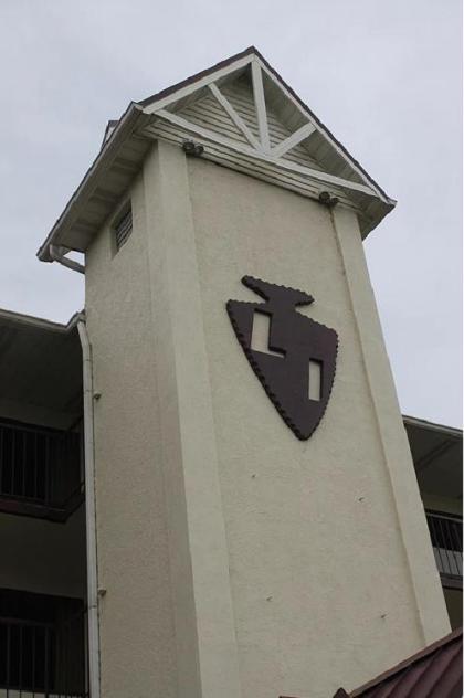 Landmark Inn - image 2