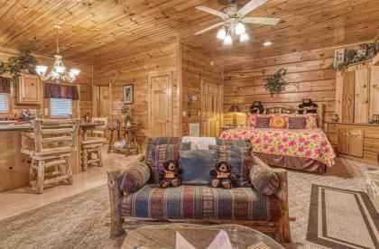 Pooh Bear Tennessee