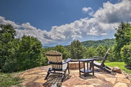 Lost In the Clouds Cabin with Private Pond and Views Sevierville Tennessee