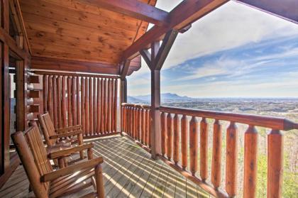 Upscale Retreat with Deck Hot Tub and Stunning Views