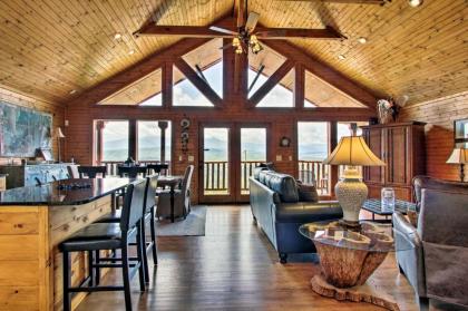 Stunning Mtn View Cabin with Gazebo 5Mi to Dollywood