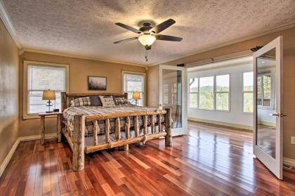 Luxe Cabin with Covered Pool and Smoky Mountain Vistas! - image 4