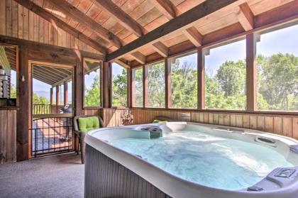 Idyllic Cabin with Deck and Grill and View of Smoky mtns Sevierville Tennessee