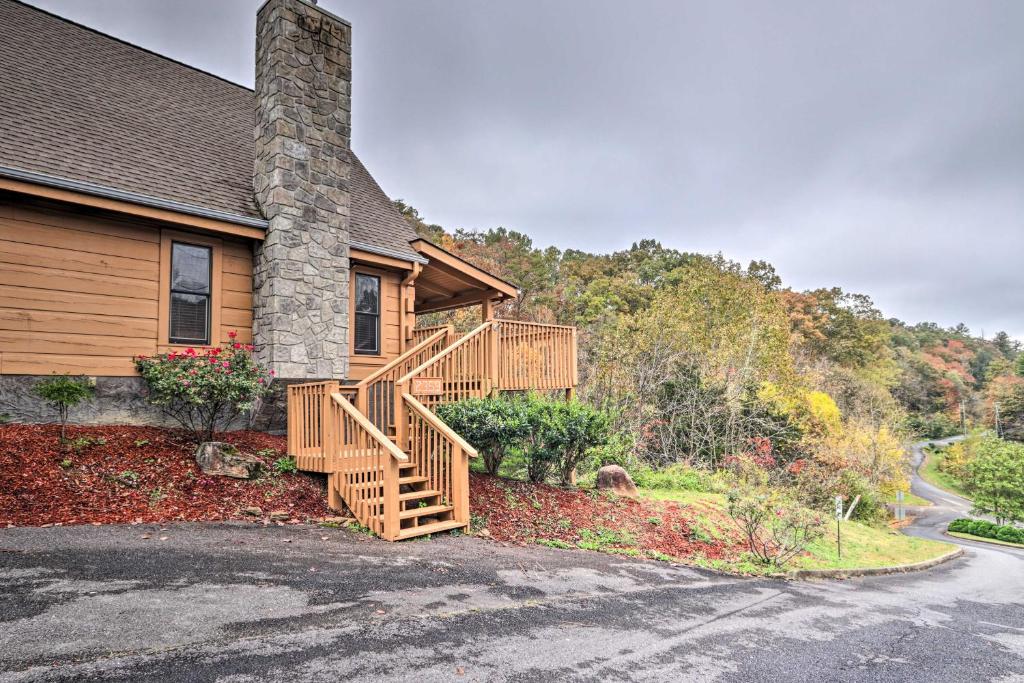 Sevierville Cabin with Deck Near Pigeon Forge! - image 2