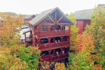 mountain Dreams   Spacious Retreat with Views Sevierville Tennessee