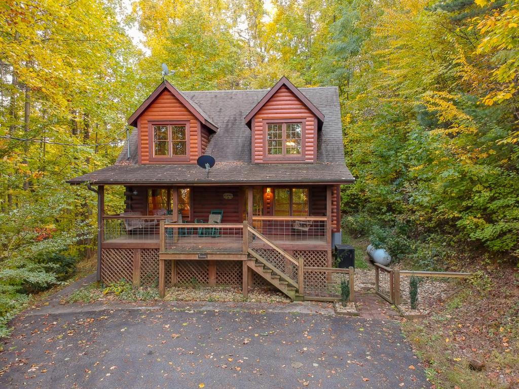 At Last Shagbark Cabin with Hot Tub Arcade Games and More - main image