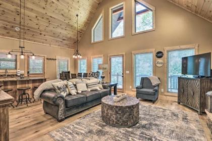 Sevierville Cabin with Private Deck and Hot Tub! - image 6