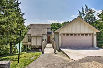 BooneDocks Rustic Lakefront Cabin with Hot Tub Gazebo and More