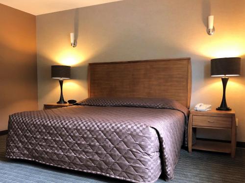 Breeze Inn Motel - image 3
