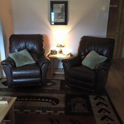 Bears Den Alaska Lodging - image 3