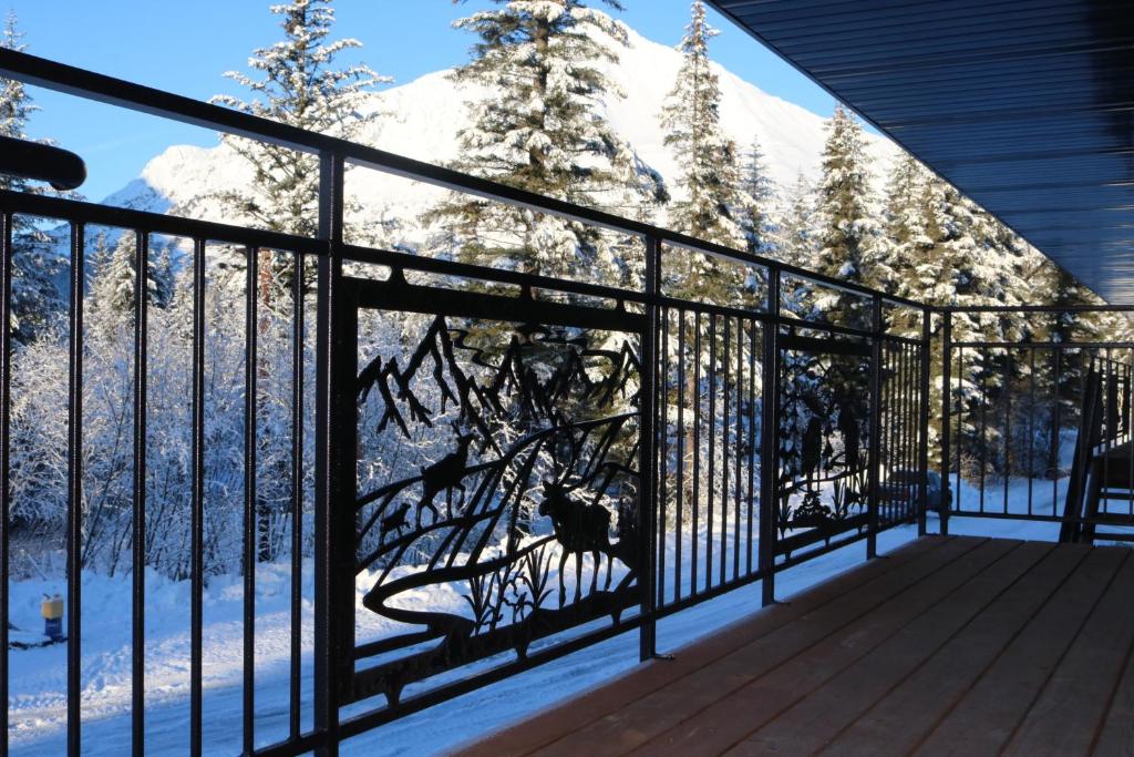 Spruce Lodge - image 5