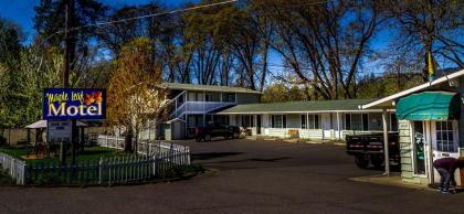 maple Leaf motel