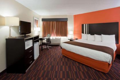 AmericInn by Wyndham Shakopee Near Canterbury Park - image 20