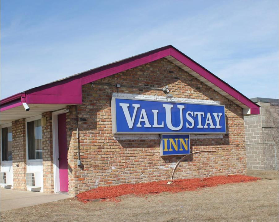 Valustay Inn Shakopee - main image