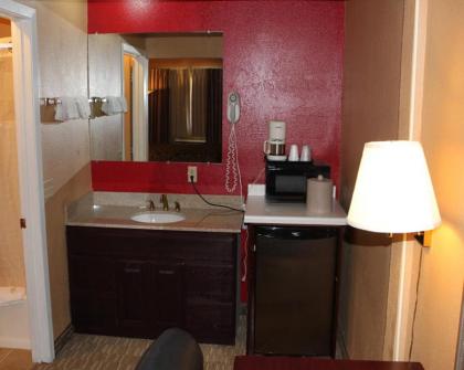 Valustay Inn Shakopee - image 4