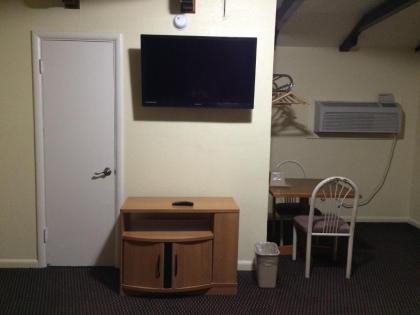 Blarney Inn - image 10