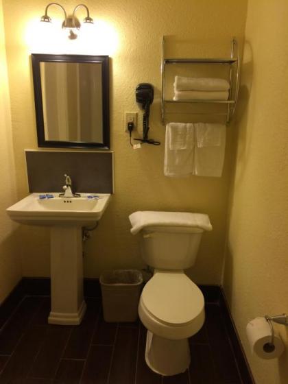 Blarney Inn - image 3