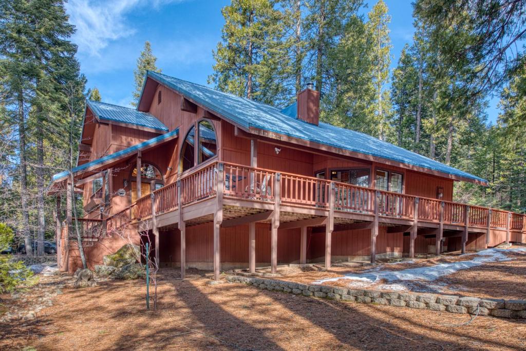 Apple Blossom Lodge - main image