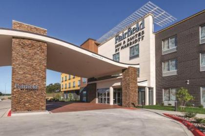 Fairfield Inn  Suites by marriott Kansas City Shawnee