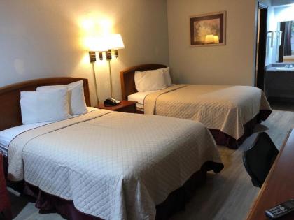 Colonial Inn Shawnee
