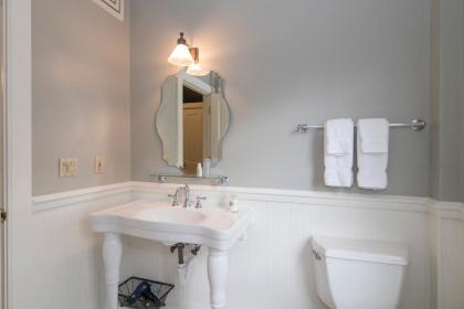 The Rochester Inn - image 3