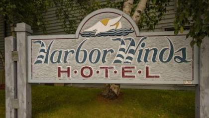 Harbor Winds Hotel - image 3