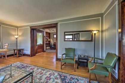 Pet-Friendly House Less Than 1 Mi to Lake Michigan! - image 3