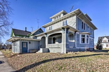 Pet-Friendly House Less Than 1 Mi to Lake Michigan! - image 4